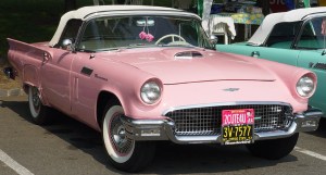 1957-Ford-Thunderbird-pink-fa-le